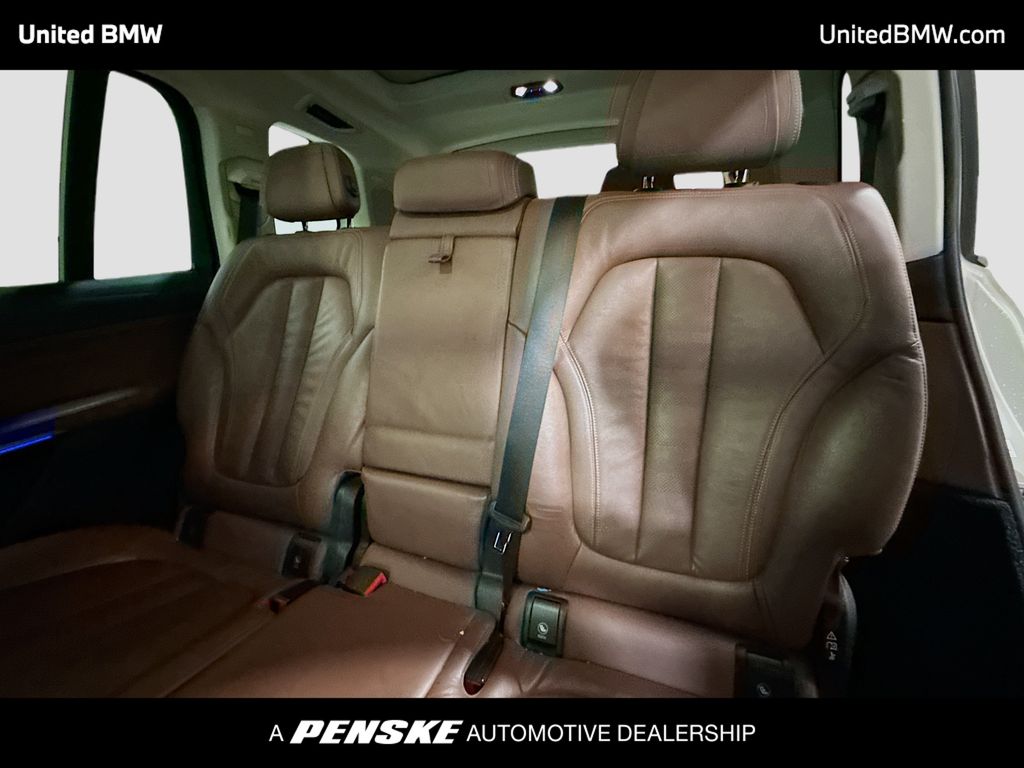 Thumbnail: 2019 BMW X7 - 13