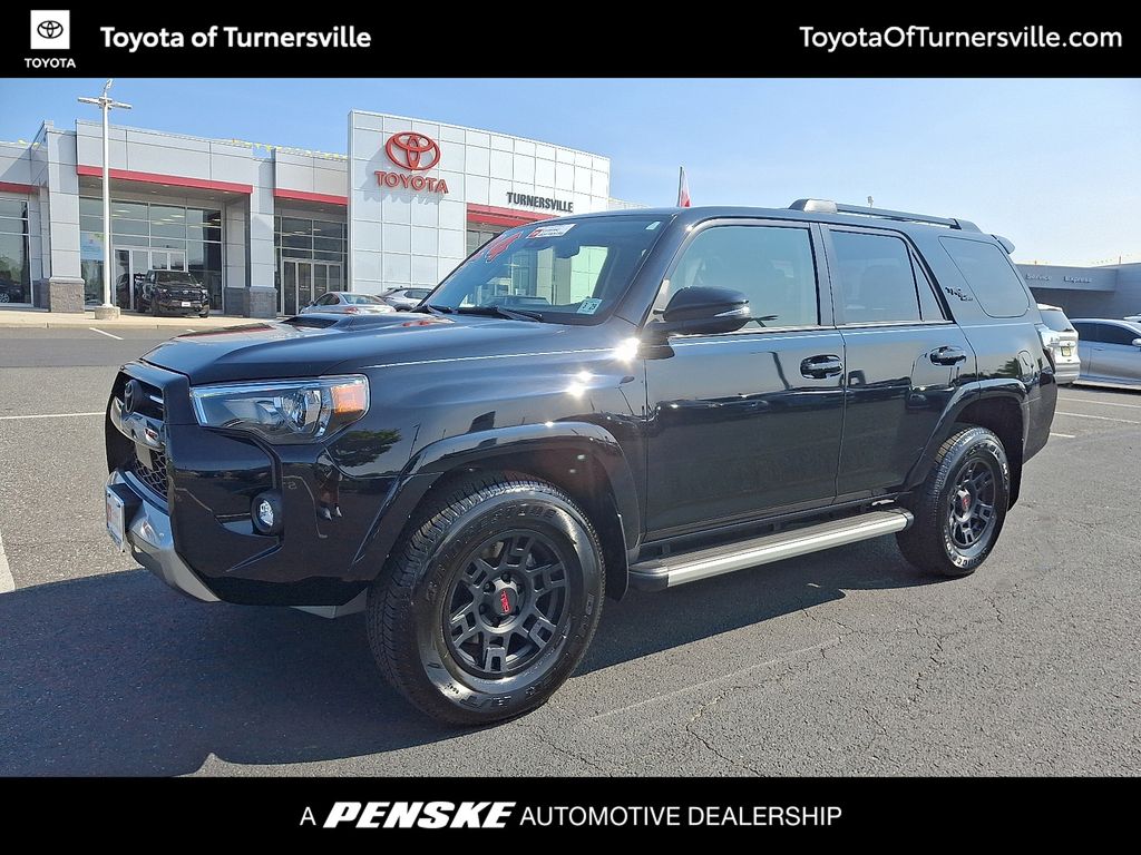 2024 Toyota 4Runner TRD Off Road Hero Image