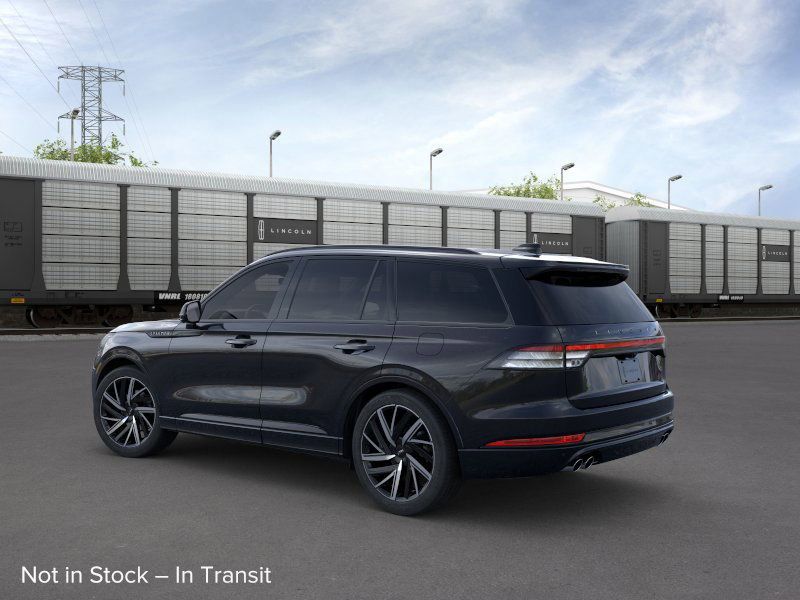2025 Lincoln Aviator Black Label 4