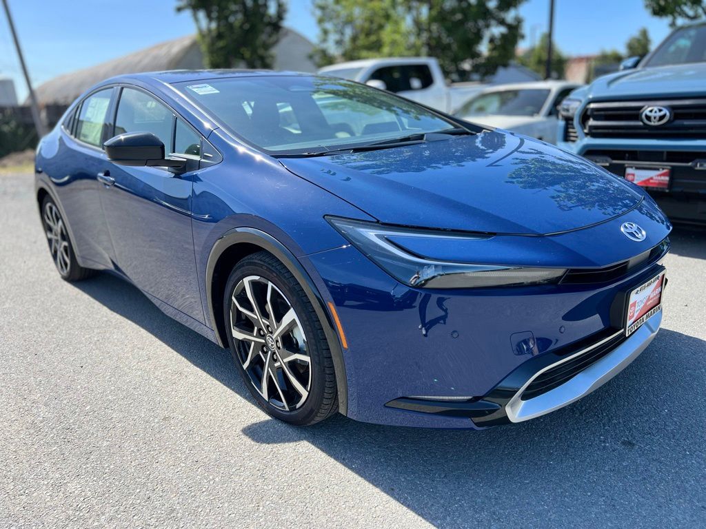 New 2026 Toyota Prius Plug-in Hybrid Hatchback