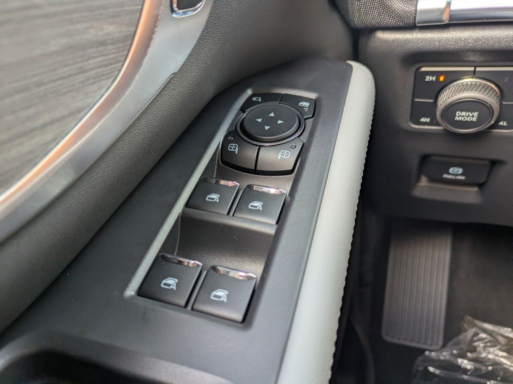 2025 Ford Expedition Platinum MAX