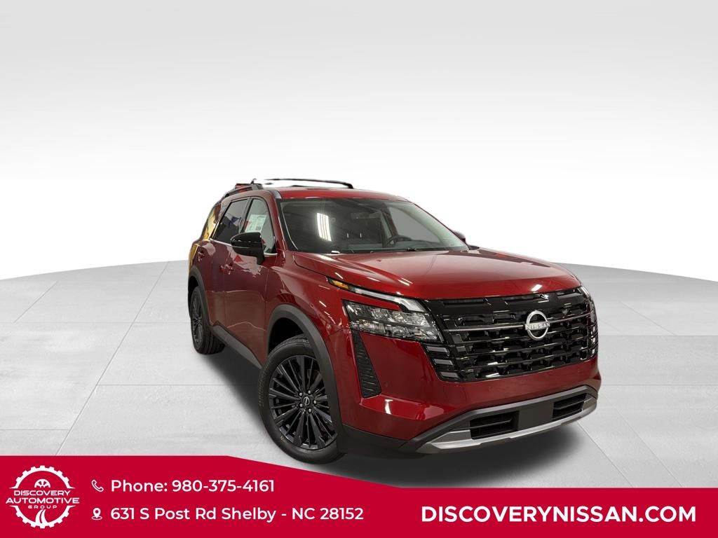 2026 Nissan Pathfinder SL