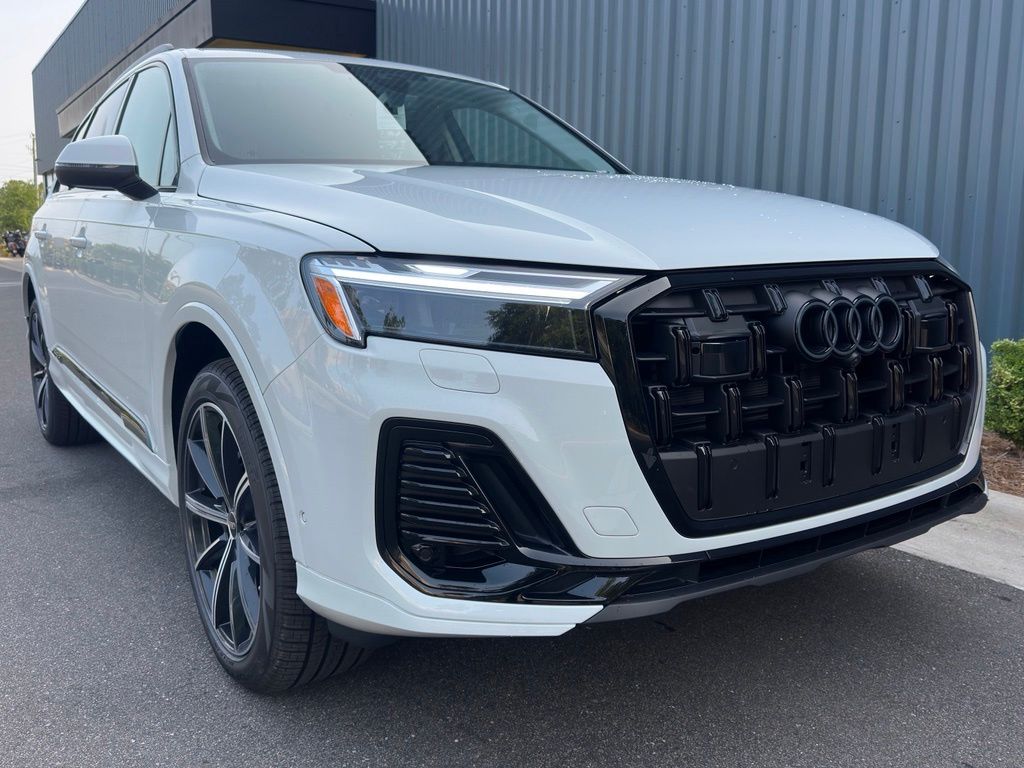 Glacier White Metallic 2026 Audi Q7 SUV / Crossover All-Wheel Drive 8-Speed Automatic