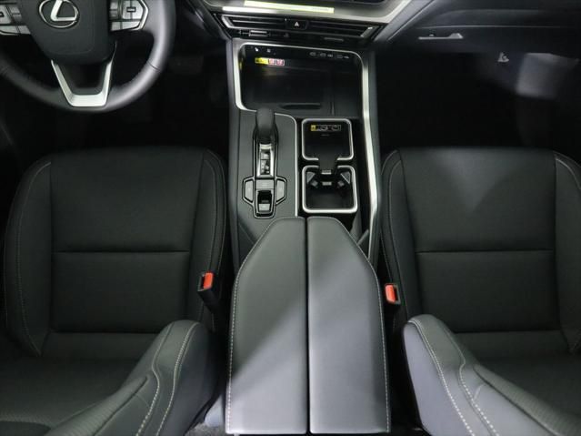 Thumbnail: 2026 Lexus TX - 17