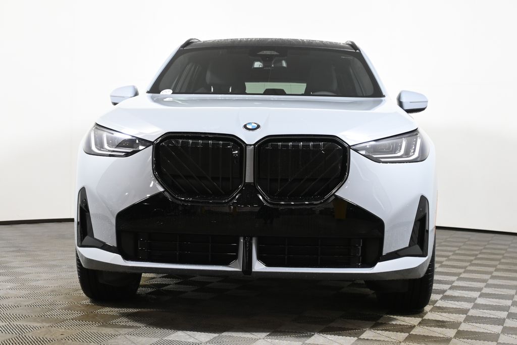 Thumbnail: 2026 BMW X3 - 10