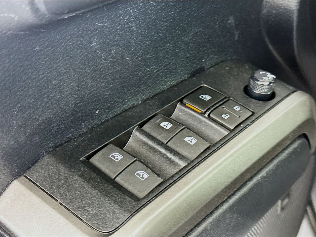 2019 Toyota Tacoma Limited 17