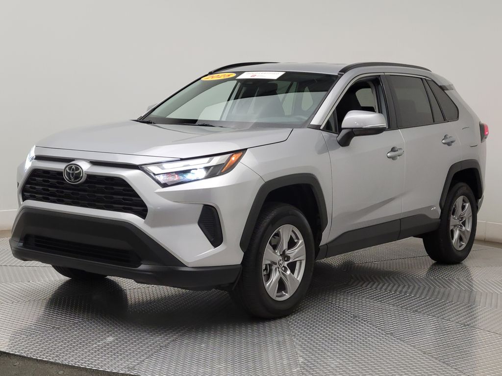 Thumbnail: 2025 Toyota RAV4 - 2
