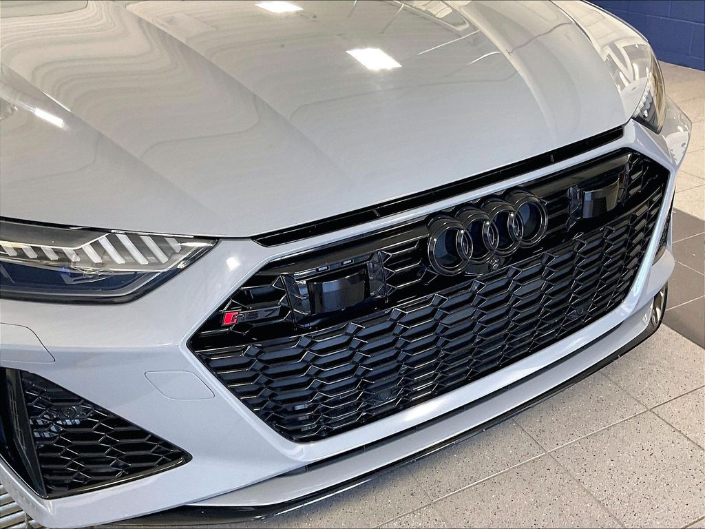 2021 Audi RS 7 — photo 32