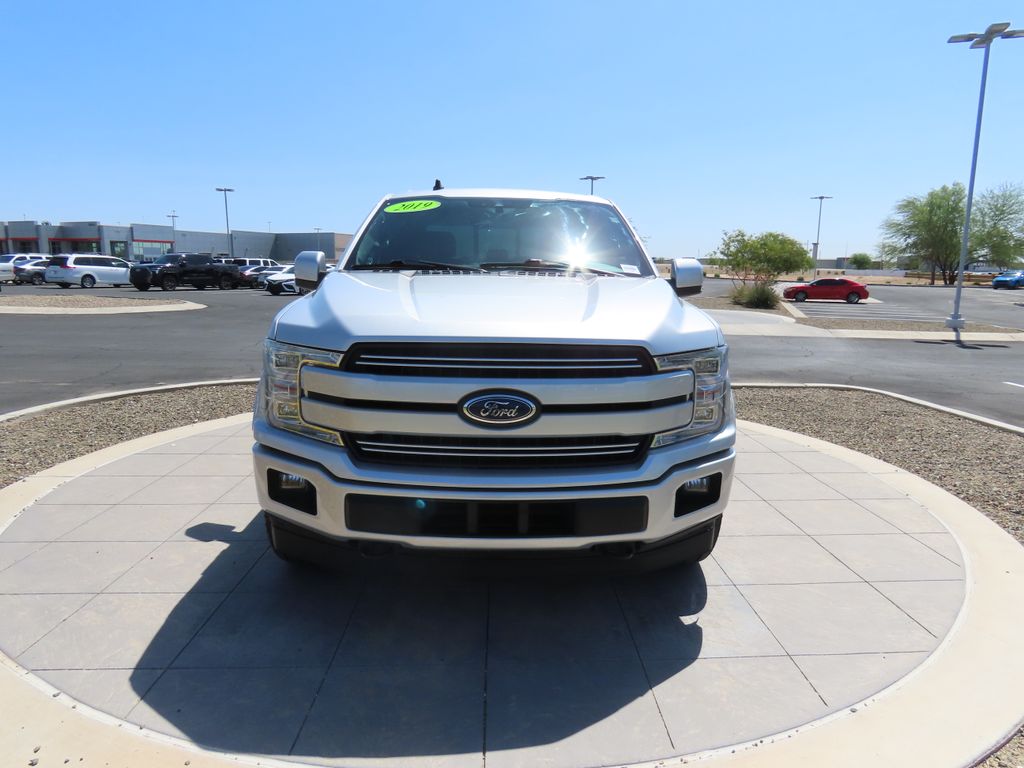 2019 Ford F-150 Lariat 2