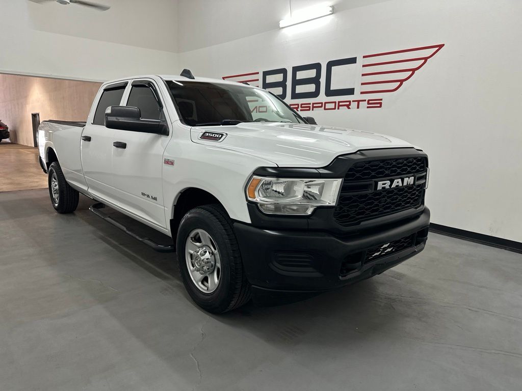 2019 RAM 3500 Tradesman Crew Cab LB RWD