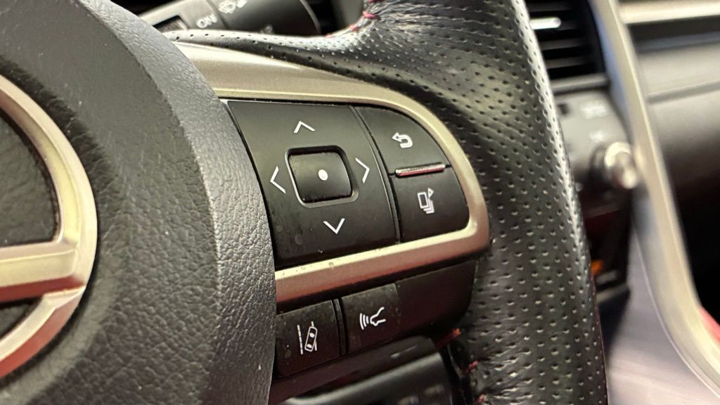 Thumbnail: 2020 Lexus RX - 26