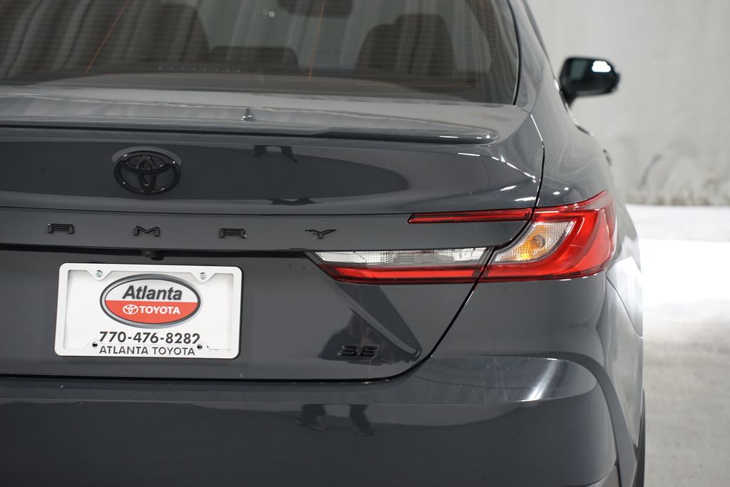 Thumbnail: 2025 Toyota Camry - 10