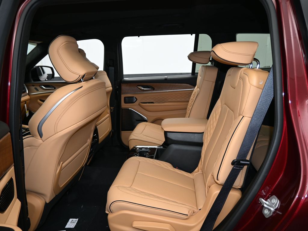 New 2025 Velvet Red Pearlcoat Jeep Summit image 32