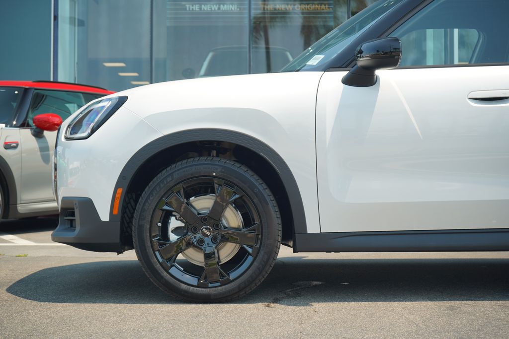 Thumbnail: 2025 MINI Cooper Countryman - 2