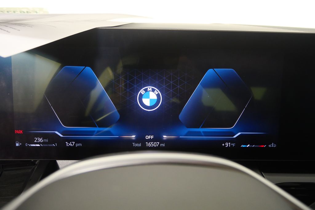 Thumbnail: 2024 BMW 5 Series - 22