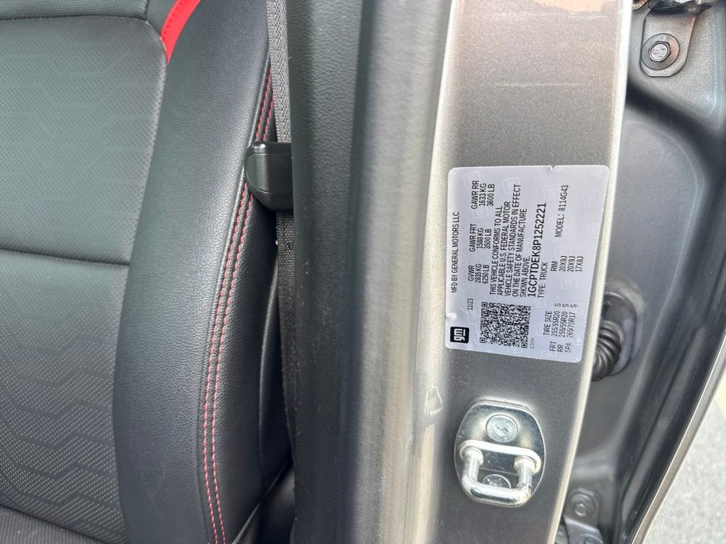2023 Sterling Gray Metallic Chevrolet Colorado Z71 4X4 Truck