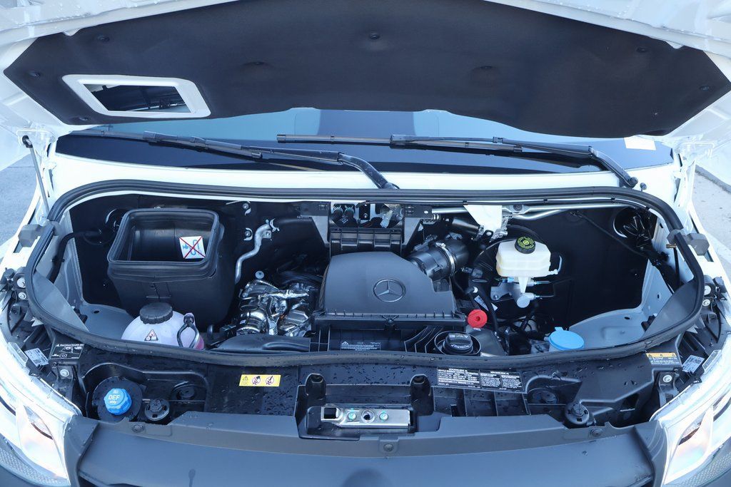 Thumbnail: 2026 Mercedes-Benz Sprinter - 9