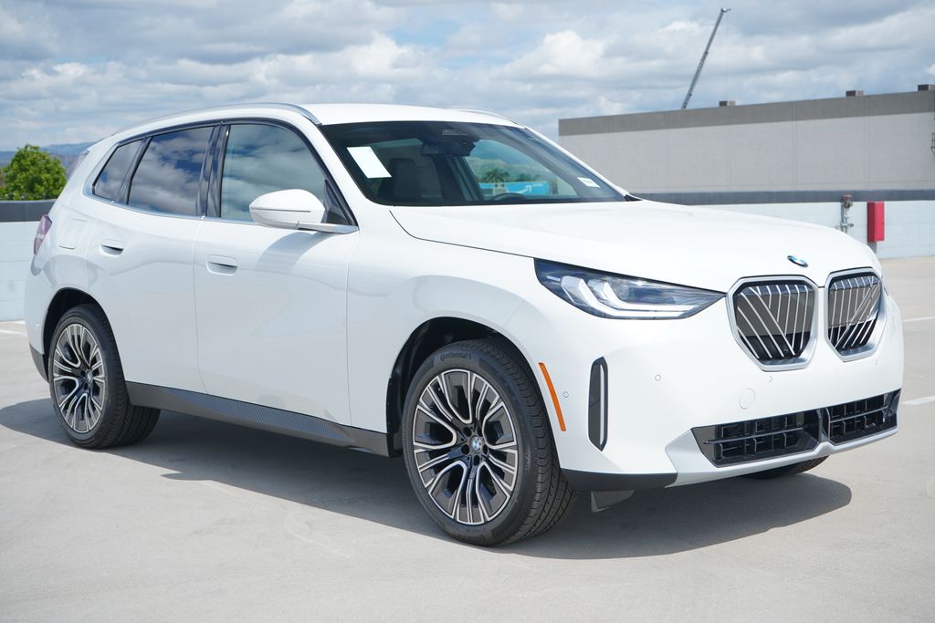 Thumbnail: 2026 BMW X3 - 3