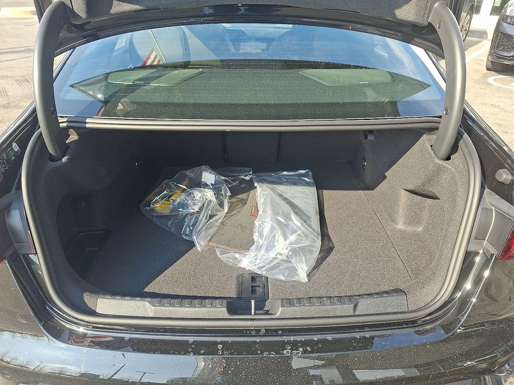 Thumbnail: 2026 Audi RS 3 - 30