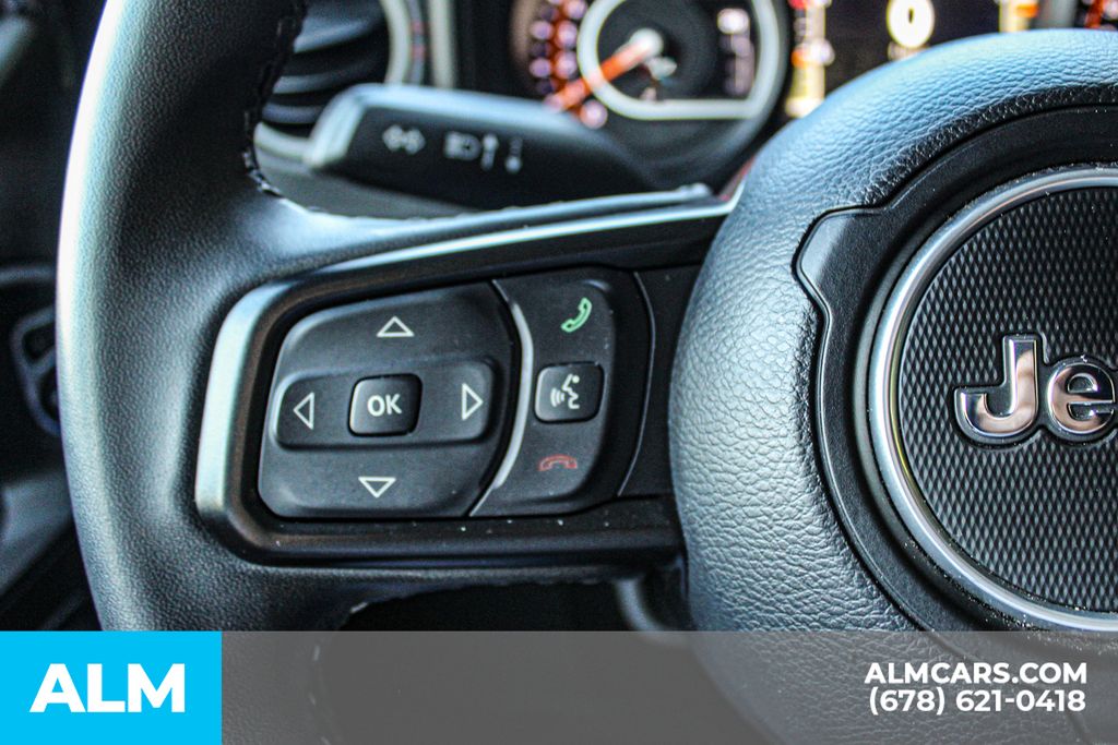 Used 2025 Black Jeep Rubicon image 25