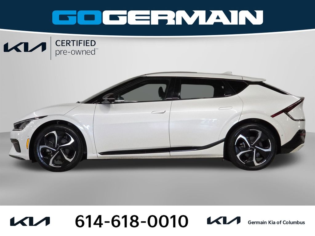 Certified Used 2023 White Kia GT-Line image 11