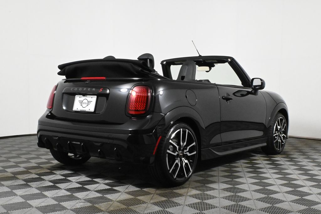 Thumbnail: 2026 MINI Cooper - 15