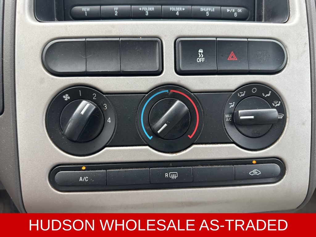 2009 Cinnamon Clearcoat Metallic Ford Edge SE FWD SUV