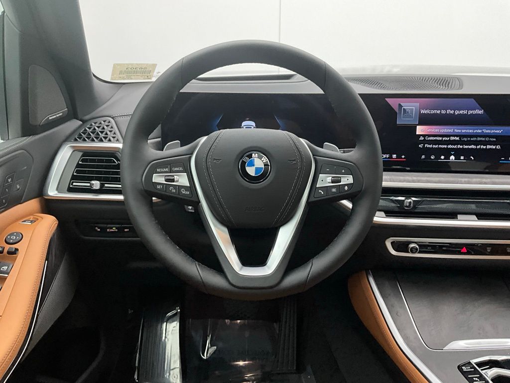 2025 BMW X5 xDrive40i 12