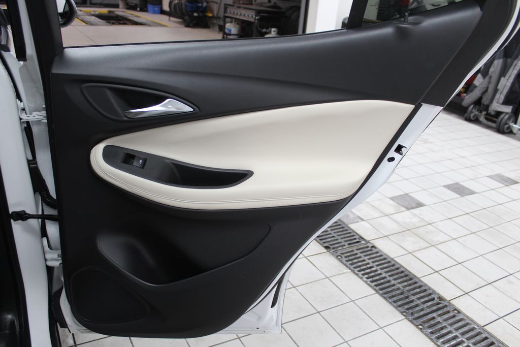 Thumbnail: 2023 Buick Encore GX - 27