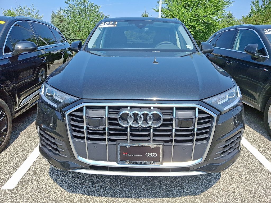 Thumbnail: 2023 Audi Q7 - 2