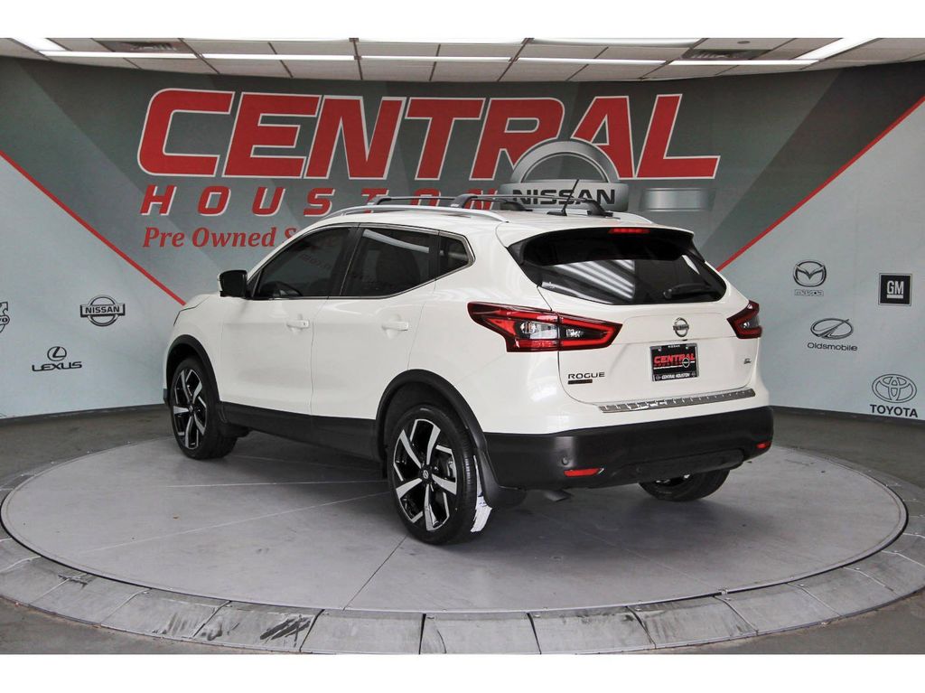 2022 Nissan Rogue Sport SL White at Monument Chevrolet