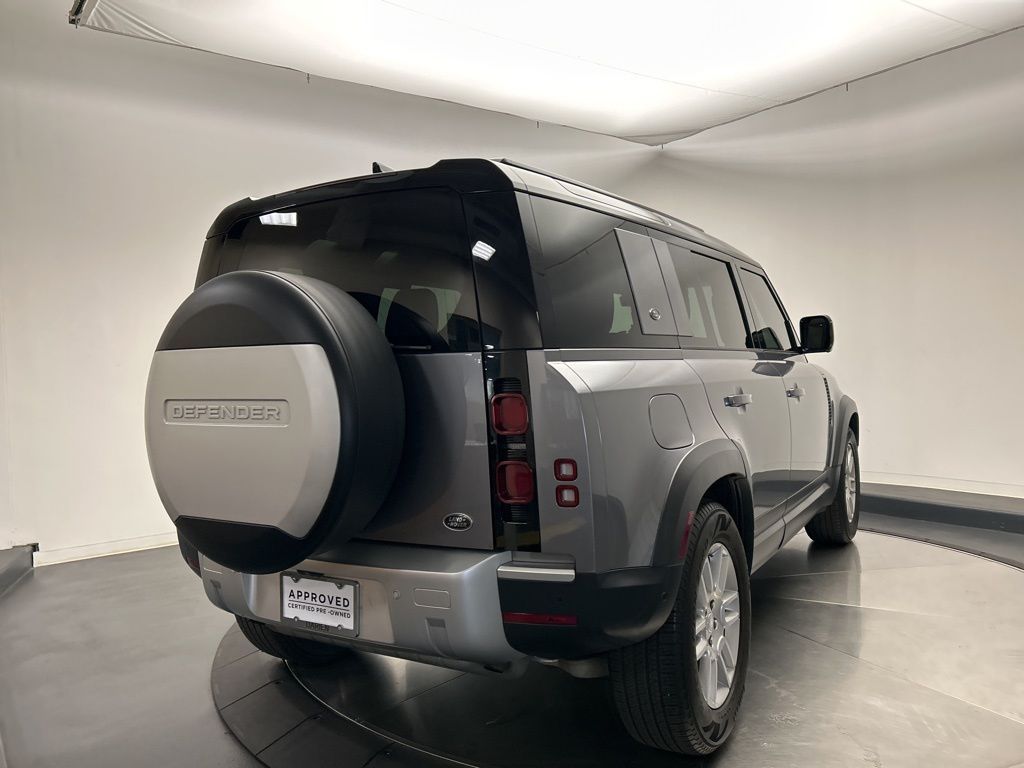 Thumbnail: 2021 Land Rover Defender - 5