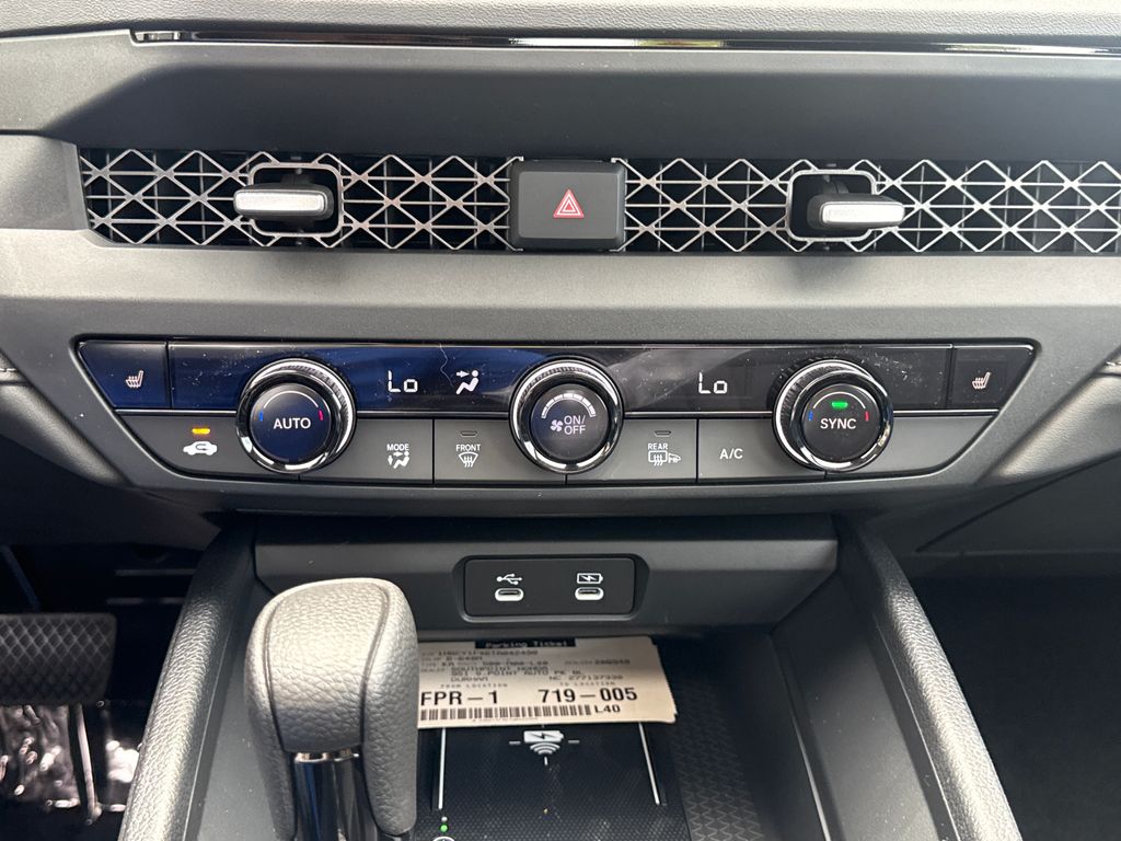 New 2026 Blue Honda SE image 20
