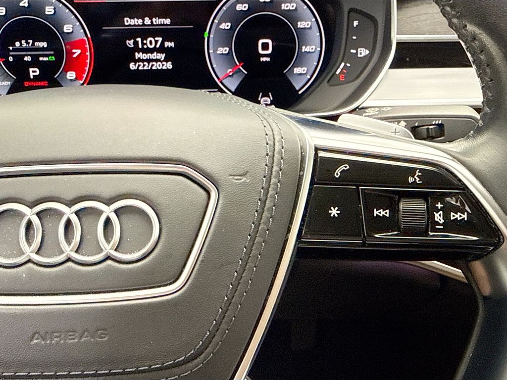 Thumbnail: 2021 Audi A8 - 12