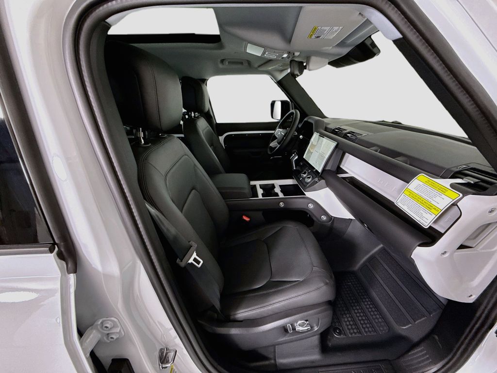Thumbnail: 2026 Land Rover Defender - 22