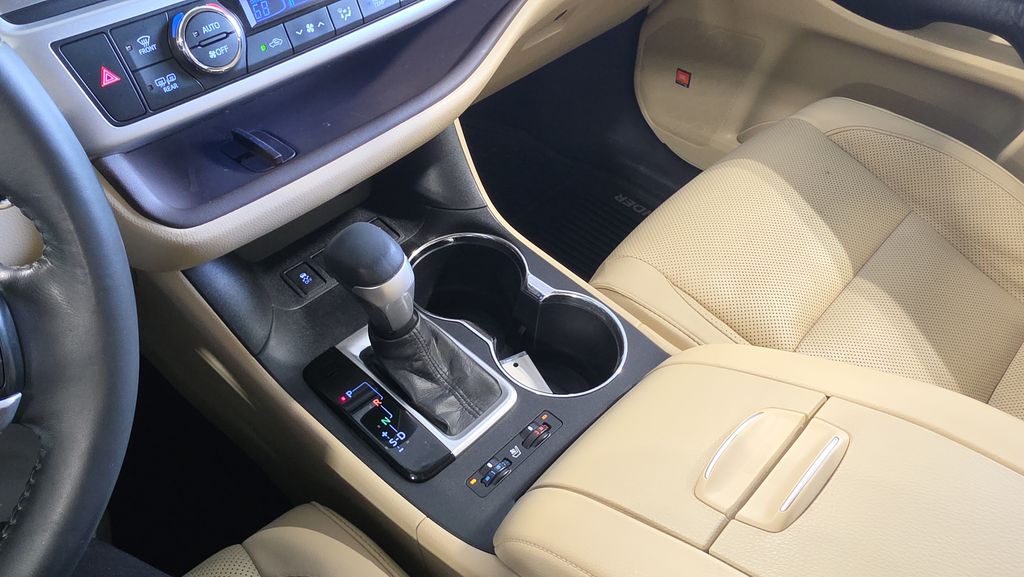 2015 Toyota Highlander