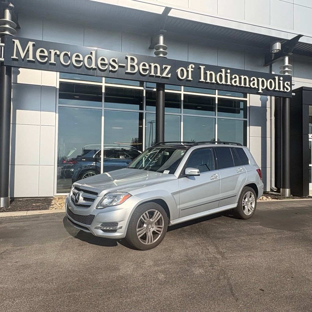 Iridium Silver Metallic 2015 Mercedes-Benz GLK SUV / Crossover All-Wheel Drive 7-Speed Automatic