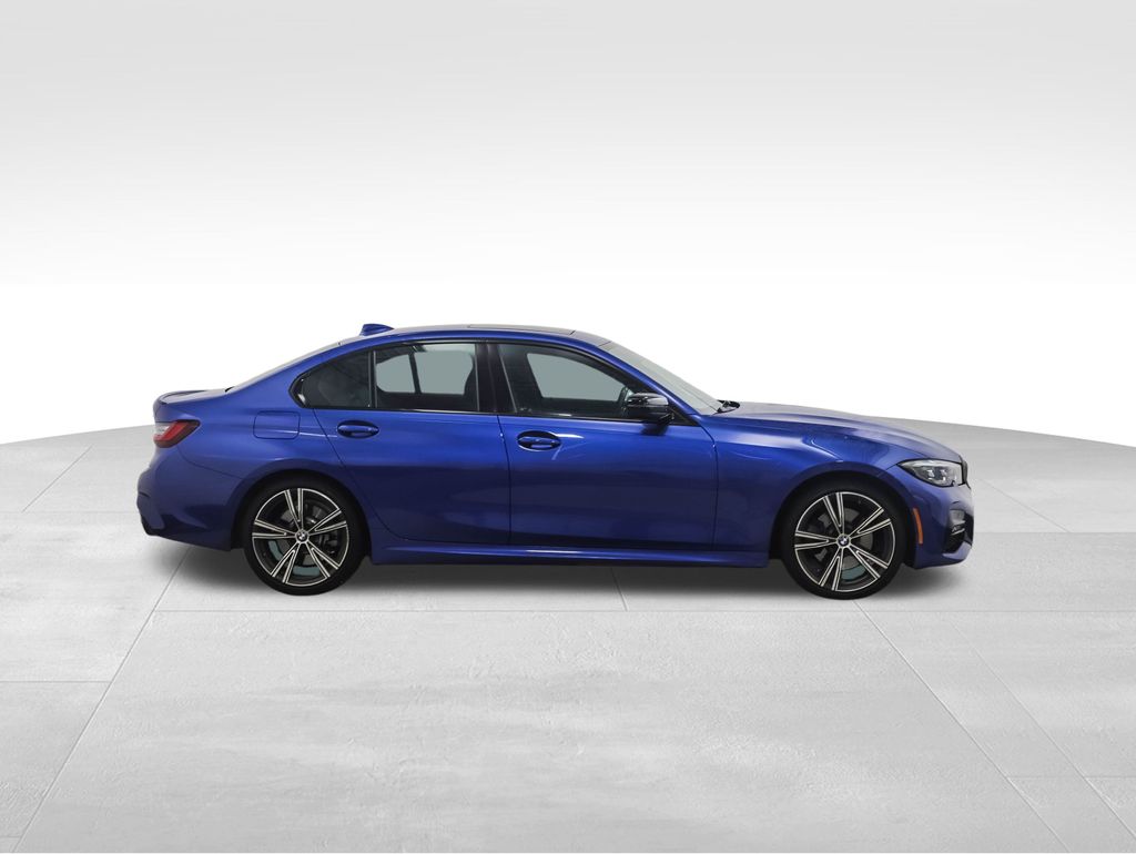 Thumbnail: 2022 BMW 3 Series - 6