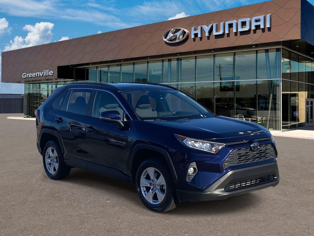2019 Toyota RAV4 XLE FWD