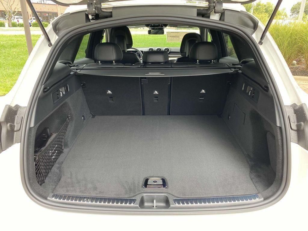 Thumbnail: 2024 Mercedes-Benz GLC - 9