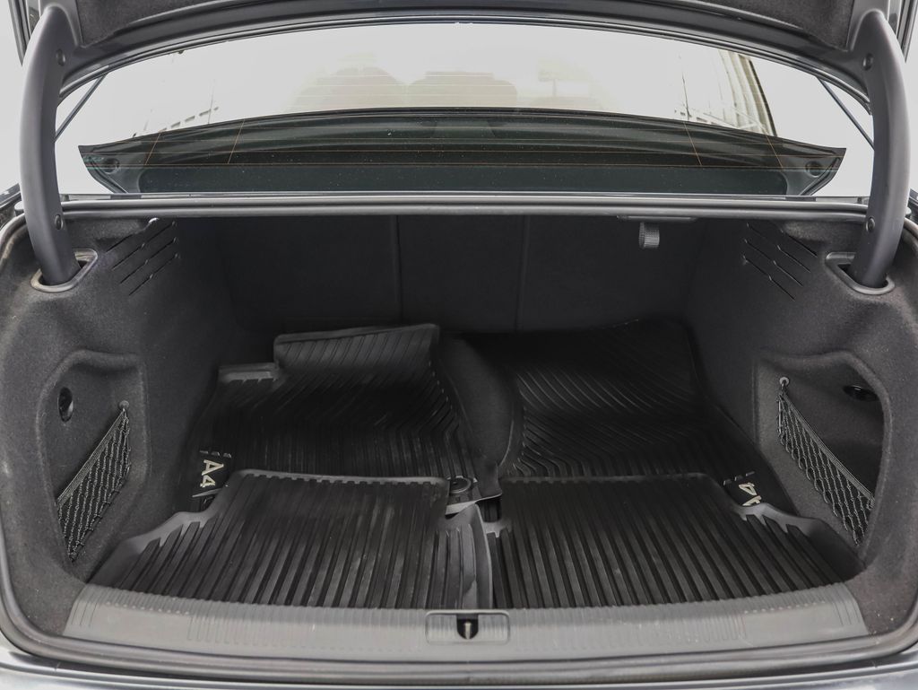 Thumbnail: 2021 Audi A4 - 23