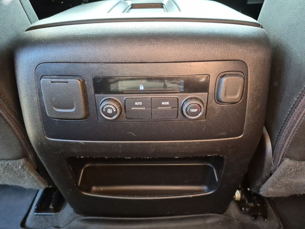 Used Car 2019 Chevrolet Suburban  Lt For Sale Under $20,000 In Austin, Texas