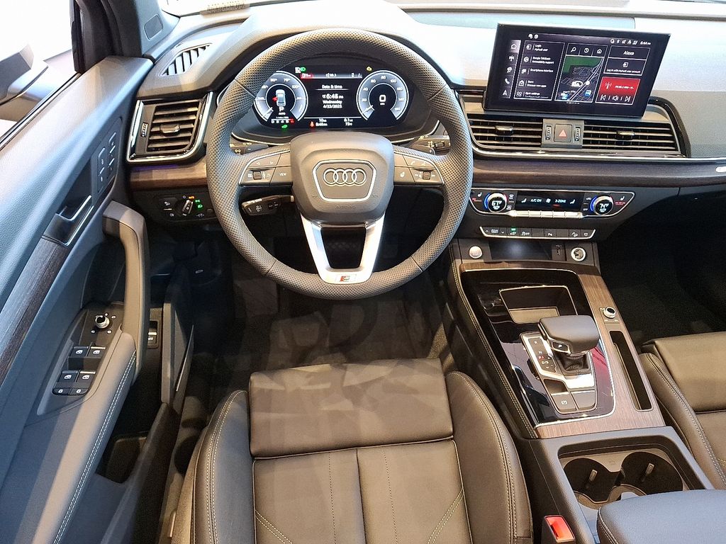 2025 Audi Q5  8