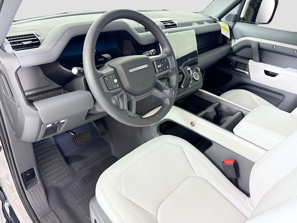 Thumbnail: 2026 Land Rover Defender - 9