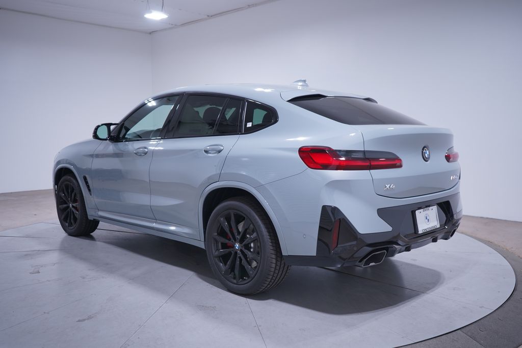 2025 BMW X4 M40i 3