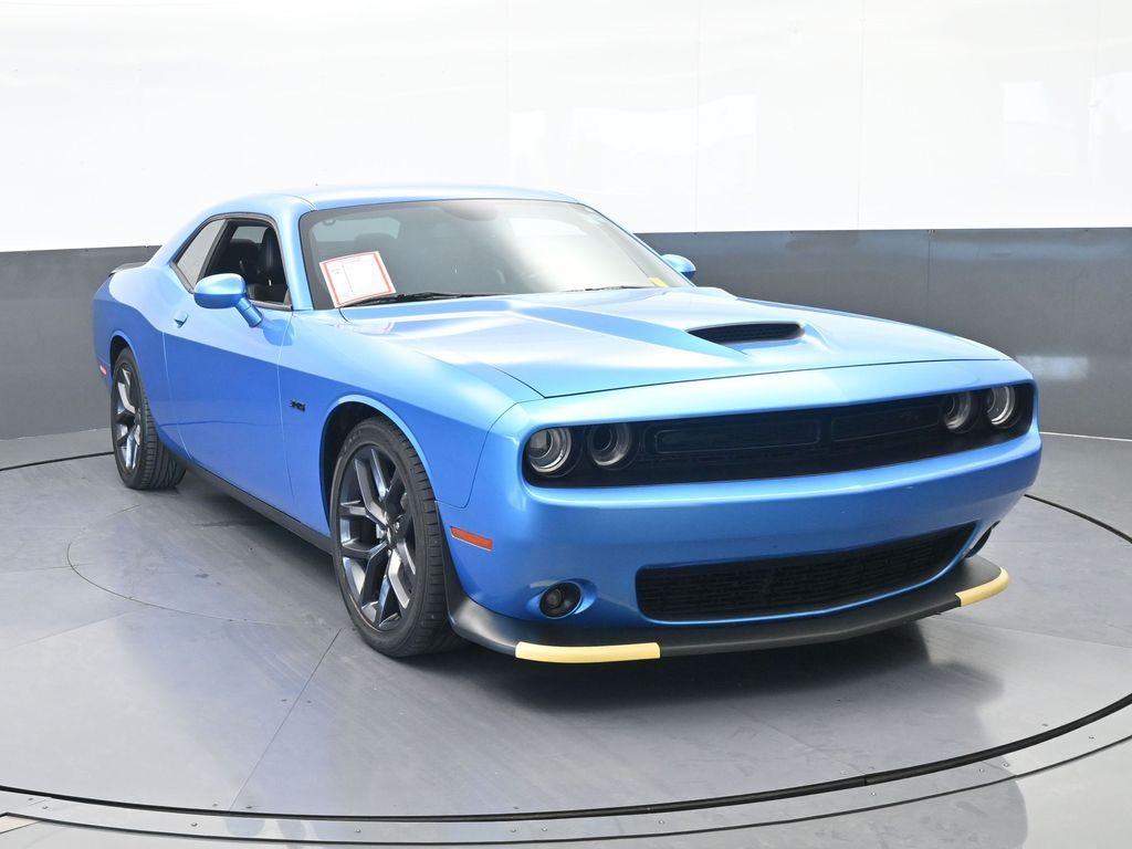 Used 2023 B5 Blue Pearlcoat Dodge R/T image 9