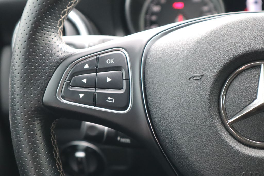 Thumbnail: 2017 Mercedes-Benz CLA - 11