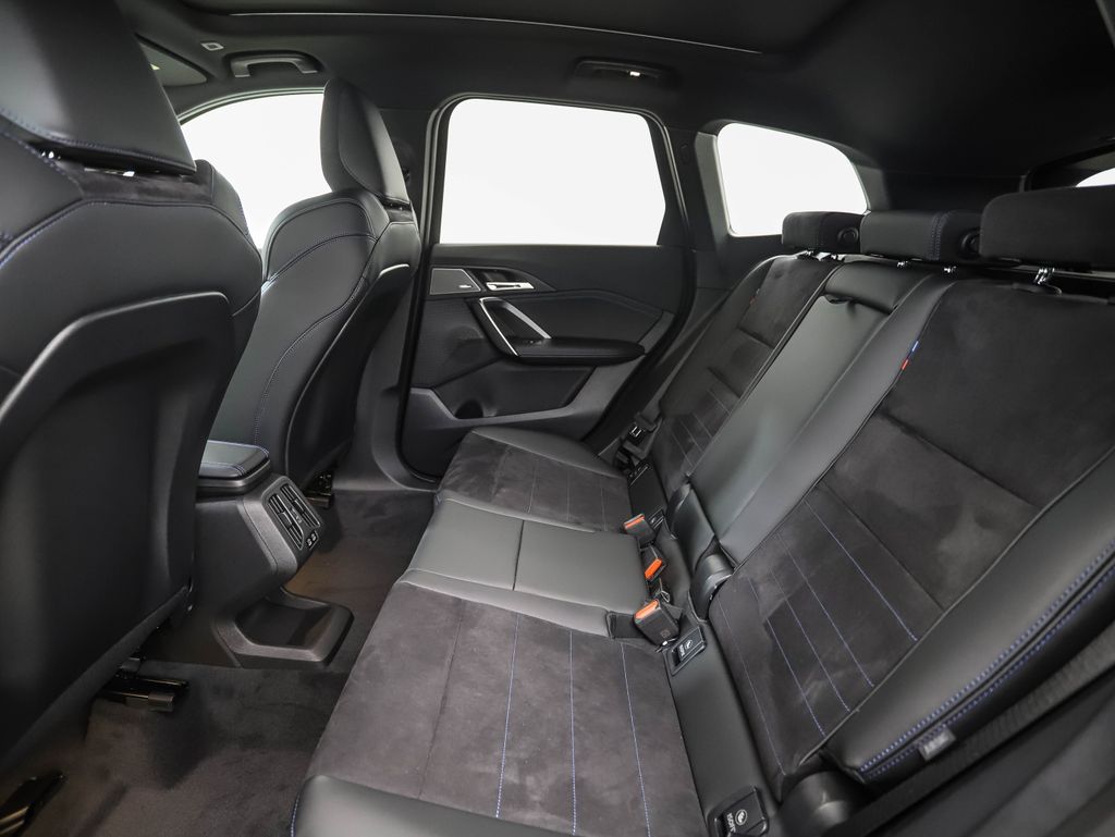 Thumbnail: 2026 BMW X1 - 23