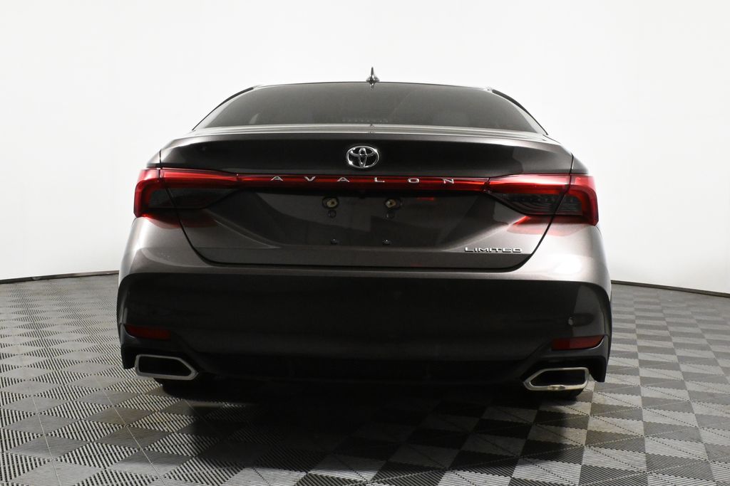 2019 Toyota Avalon Limited 7