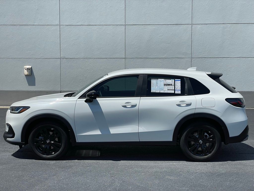 Thumbnail: 2026 Honda HR-V - 2